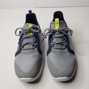 All in Motion Kids Drive Veil Apparel Sneakers Size 6